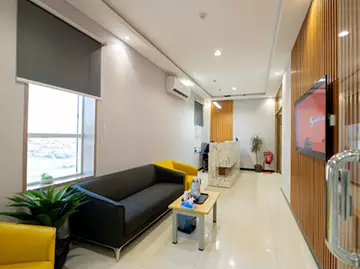 مكاتب جاهزة ومجهزة بالكامل في حي العارض