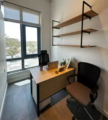 مكتبك الجاهز… خطوة ذكية نحو بيئة عمل متكاملة