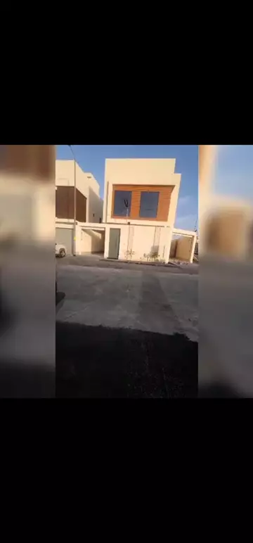 فيلا سكني للبيع في حي الملك فيصل في شرق الرياض