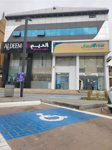 محلات للإيجار لشركات فتحتين جده حي الحمدانيه 132م
