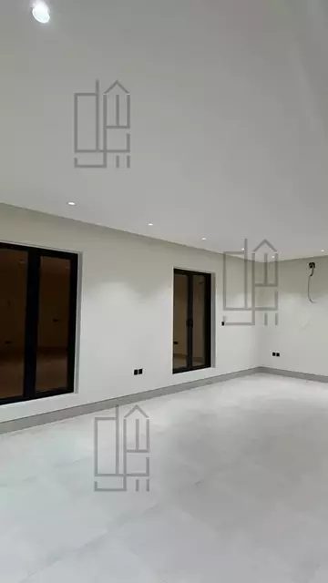 دور مستقل سكني للإيجار في حي العارض في شمال الرياض