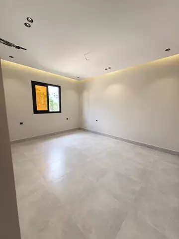 شقة سكني للبيع في حي البوادي في جدة