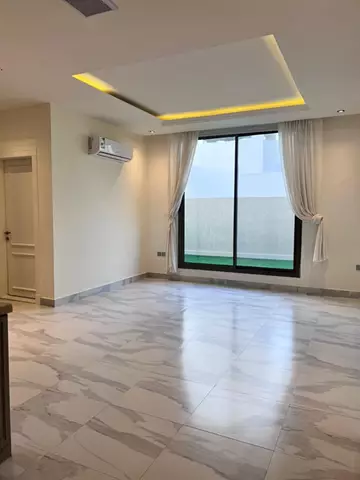 شقة سكني للبيع في حي القيروان في شمال الرياض