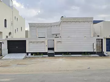 فيلا سكني للبيع في حي وادي جليل في الطائف