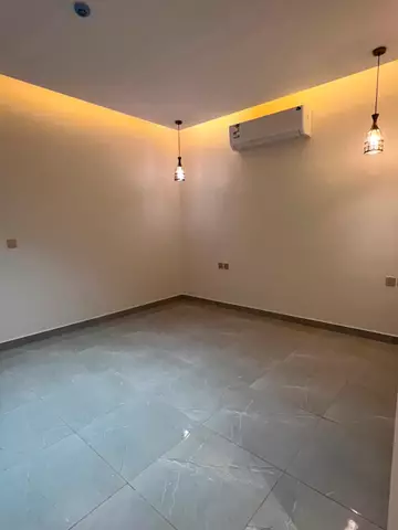 شقة سكني للإيجار في حي الملقا في شمال الرياض