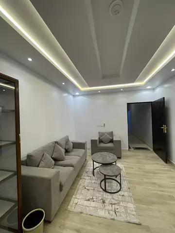 شقة سكني مؤثثة للإيجار في حي قرطبة في شرق الرياض