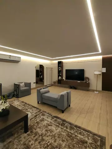 شقة سكني للبيع في حي الحمراء في الخبر