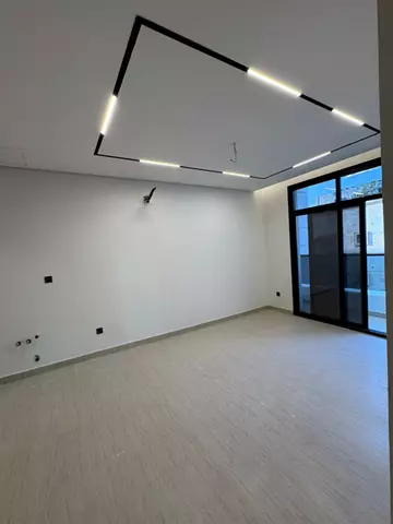 شقة سكني للإيجار في حي الروضة في جدة