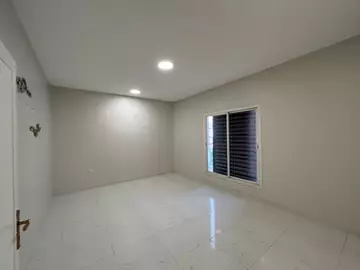 دور مستقل سكني للإيجار في حي المغرزات في شمال الرياض