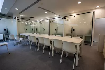 مكاتب جاهزة للإيجار في حي الروضة