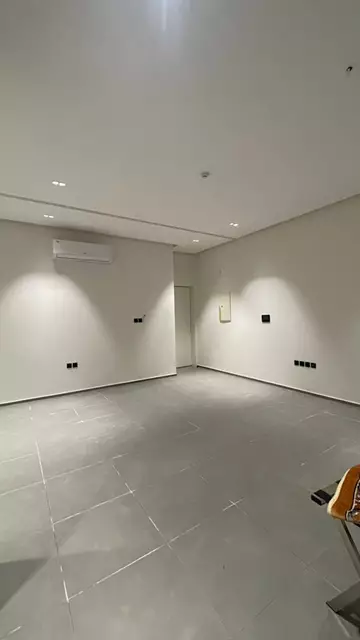 شقة سكني للإيجار في حي الملقا في شمال الرياض