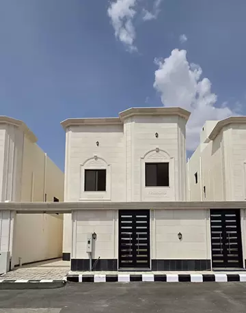 فيلا سكني للبيع في حي الرحاب في الطائف