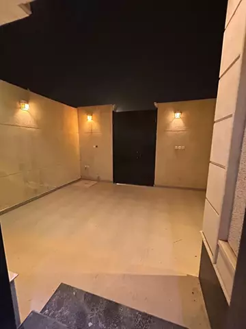 دور أرضي من فلة للإيجار في حي العارض في شمال الرياض