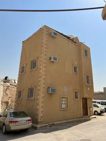 عمارة سكني للبيع في حي الشميسي في وسط الرياض