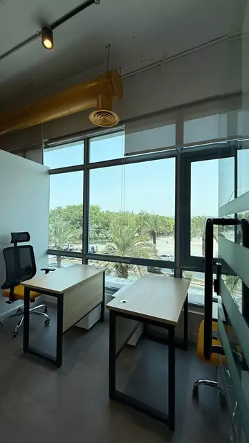 مكتب تجاري للإيجار في حي الدريهمية في غرب الرياض