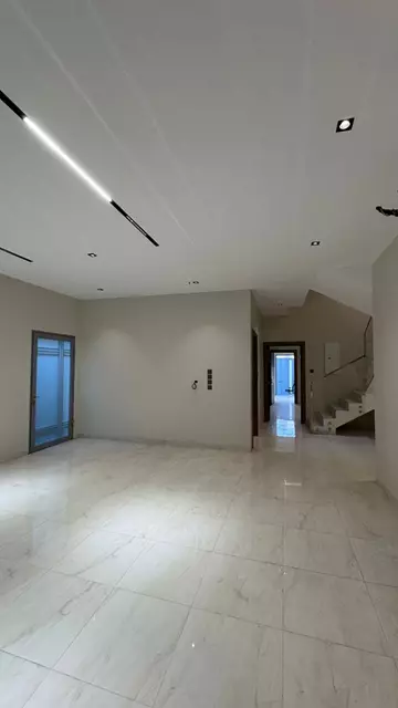 فيلا سكني للبيع في حي الشعلة في الدمام