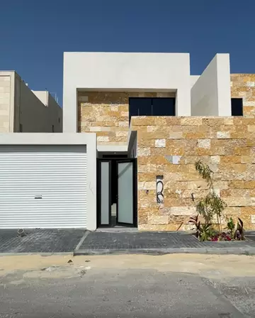 فيلا سكني للبيع في حي الصواري في الخبر
