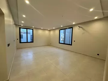 شقة سكني للإيجار في حي الروضة في جدة