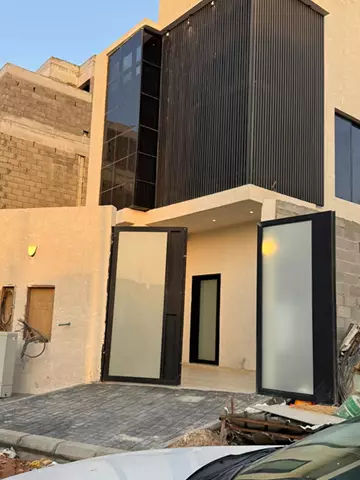 شقة سكني للبيع في حي المرجان في شرق الرياض