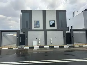 فيلا سكني للبيع في حي الحلقة الشرقية في الطائف