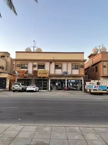 عمارة تجارية للبيع في حي العزيزية