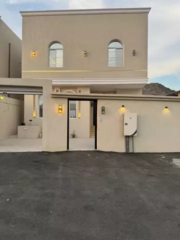 فيلا سكني للبيع في حي جعرانة في مكة المكرمة