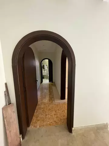 شقة سكني للإيجار في حي البساتين في جدة