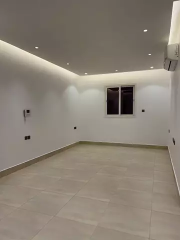 شقة سكني للإيجار في حي الملقا في شمال الرياض