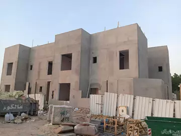 فيلا سكني للبيع في حي ظهرة لبن في الرياض