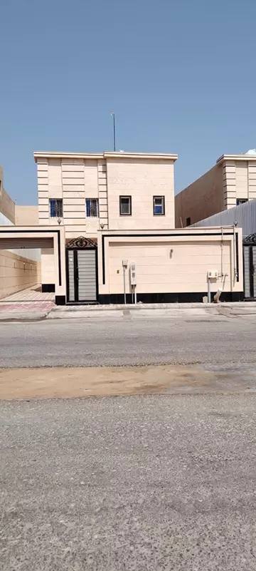 فيلا سكني للإيجار في حي الامواج في الخبر