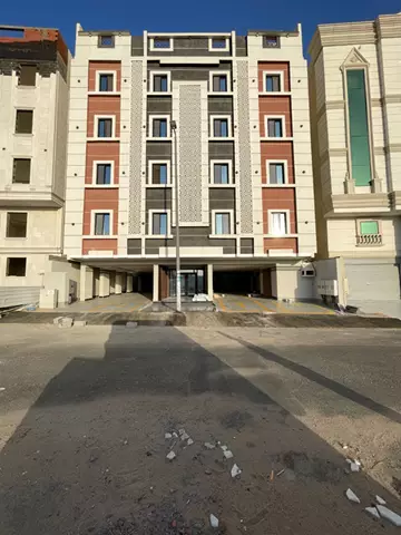 شقة سكني للبيع في حي البحيرات في مكة 