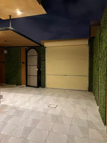 دور ارضي سكني للإيجار في حي الصحافة في شمال الرياض