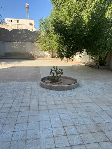 أرض سكني للبيع في حي المطار في الرس