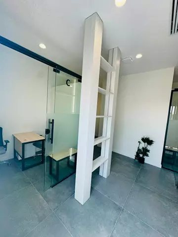 مكاتب مؤثثة للإيجار في حي العارض