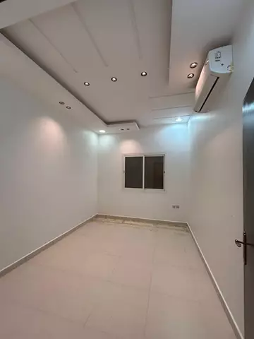 شقة للإيجار من فيلا في حي القيروان شمال الرياض