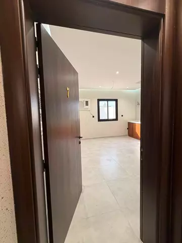 شقة سكني للإيجار في حي الفنار في بحرة