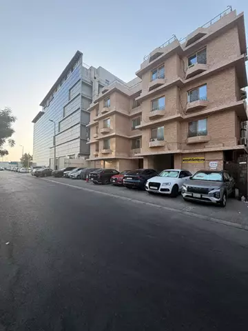 شقة سكني للإيجار في حي الرويس في جدة