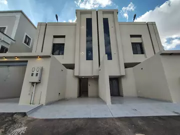 شقة سكني للبيع في حي اليرموك في خميس مشيط