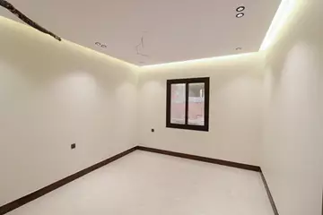 شقة 4 غرف للبيع في حي الروضة في جدة