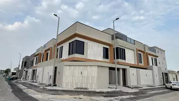 فيلا سكني للبيع في حي الصواري في الخبر